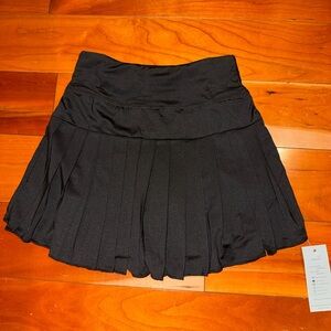 NWT Black Pleated Skort
